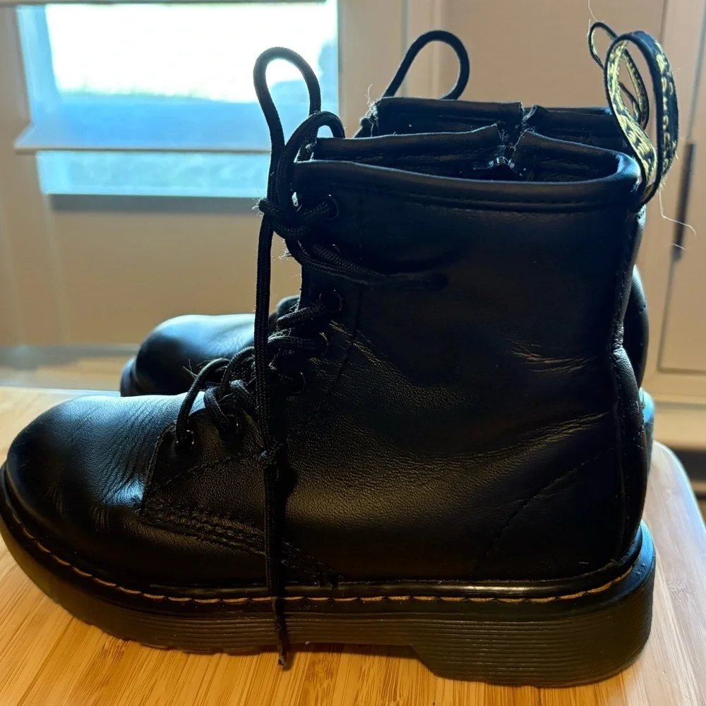 Dr. Martens 1460J Kids Lace-Up Boots with Side Zip in Black Size US 13